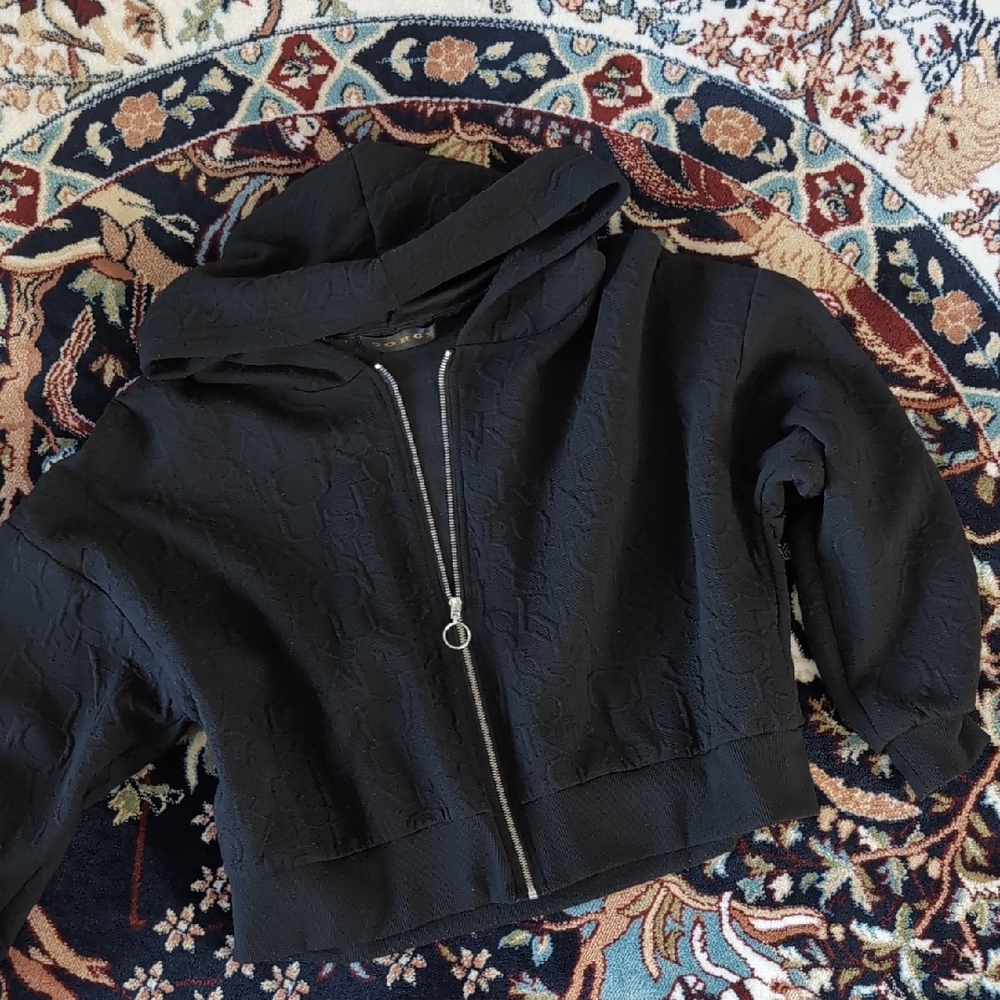 Black Textured Zip-Up Hoodie (Purchased In Japan 🇯🇵)